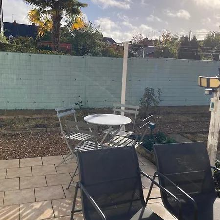 Charmante Mancelle A Louer Pour Evenement Circuit 24h *